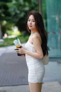 我要结婚了,新娘不是我